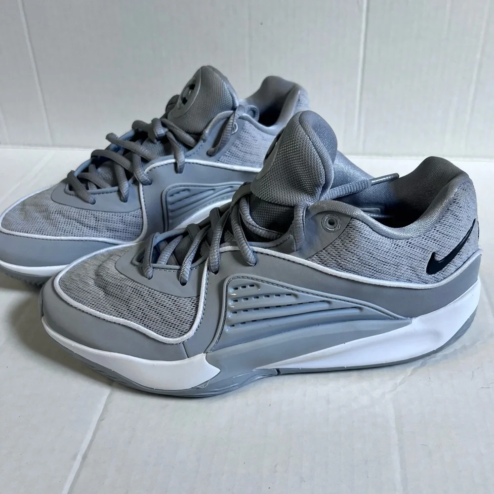 Nike Kevin Duran basketball shoes size‎ 6.5